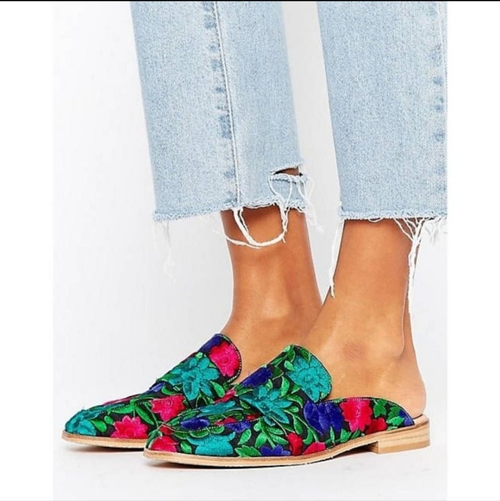 Colorful Free People Floral Brocade Embroidered Mule Size 41